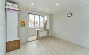 2-к квартира, вторичка, 52м2, 10/10 этаж