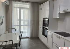 2-к квартира, вторичка, 61м2, 8/24 этаж