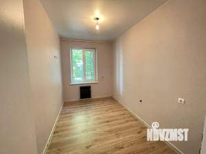 3-к квартира, вторичка, 64м2, 1/1 этаж