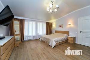 3-к квартира, вторичка, 182м2, 1/6 этаж