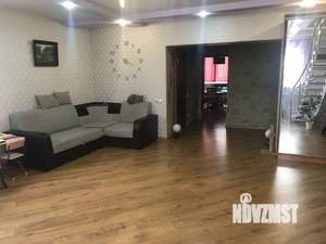 3-к квартира, вторичка, 100м2, 10/11 этаж