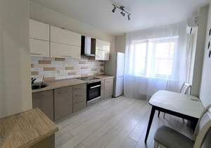 2-к квартира, вторичка, 69м2, 10/18 этаж