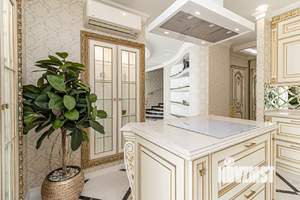 6-к квартира, вторичка, 280м2, 16/17 этаж