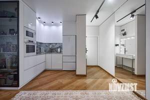 2-к квартира, вторичка, 64м2, 5/18 этаж