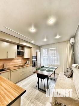 2-к квартира, вторичка, 65м2, 8/18 этаж