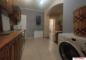2-к квартира, вторичка, 38м2, 1/1 этаж