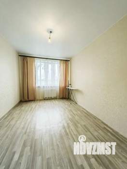 2-к квартира, вторичка, 57м2, 1/3 этаж