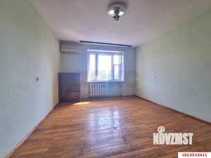 2-к квартира, вторичка, 55м2, 3/10 этаж