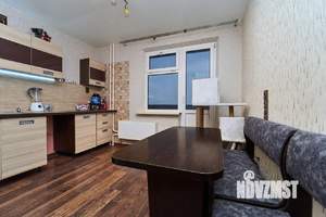 2-к квартира, вторичка, 61м2, 10/16 этаж