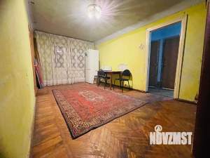 3-к квартира, вторичка, 56м2, 2/5 этаж