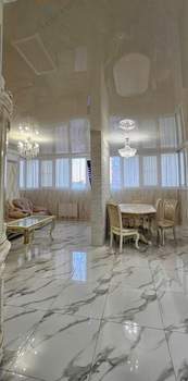 3-к квартира, вторичка, 77м2, 2/19 этаж