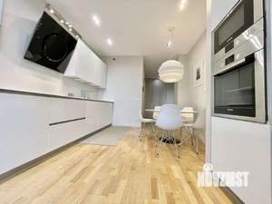 2-к квартира, вторичка, 73м2, 10/18 этаж