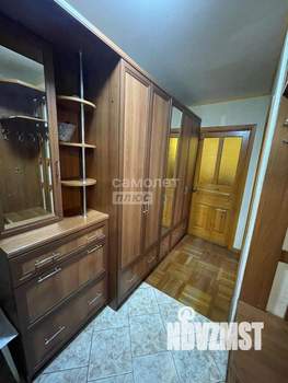 3-к квартира, вторичка, 56м2, 1/9 этаж