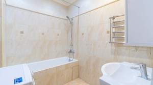 2-к квартира, вторичка, 62м2, 7/17 этаж