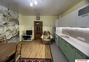 2-к квартира, вторичка, 64м2, 1/6 этаж