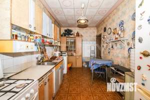 3-к квартира, вторичка, 72м2, 8/9 этаж