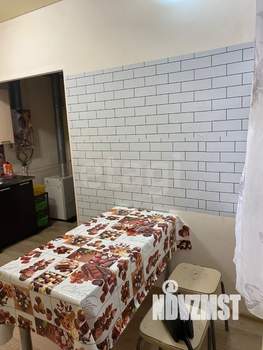 2-к квартира, вторичка, 43м2, 1/1 этаж