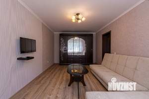 2-к квартира, вторичка, 63м2, 1/16 этаж