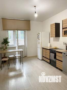 2-к квартира, вторичка, 60м2, 1/20 этаж