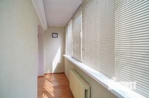 1-к квартира, вторичка, 50м2, 1/10 этаж