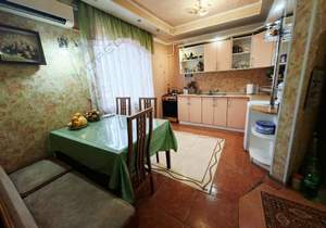 2-к квартира, вторичка, 54м2, 1/3 этаж