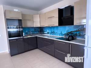 3-к квартира, вторичка, 95м2, 14/18 этаж