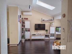 2-к квартира, вторичка, 63м2, 8/8 этаж