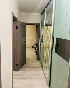 2-к квартира, вторичка, 58м2, 4/4 этаж