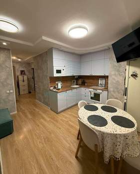 2-к квартира, вторичка, 54м2, 3/6 этаж