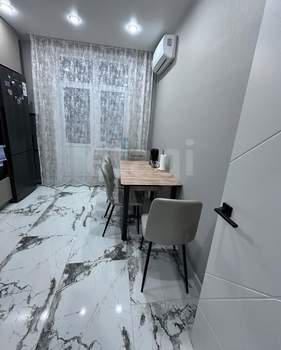 2-к квартира, вторичка, 52м2, 3/18 этаж