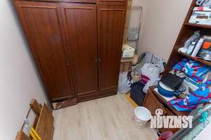 1-к квартира, вторичка, 42м2, 9/9 этаж