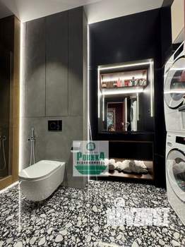 3-к квартира, вторичка, 140м2, 1/12 этаж