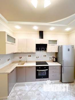 2-к квартира, вторичка, 50м2, 1/24 этаж