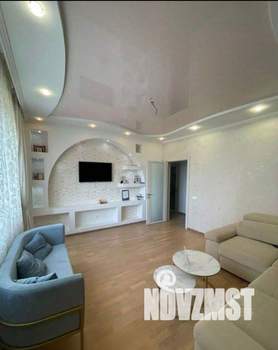 2-к квартира, вторичка, 65м2, 3/16 этаж