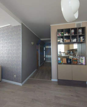 3-к квартира, вторичка, 73м2, 4/10 этаж