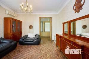 3-к квартира, вторичка, 100м2, 1/3 этаж