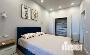 2-к квартира, вторичка, 54м2, 1/10 этаж