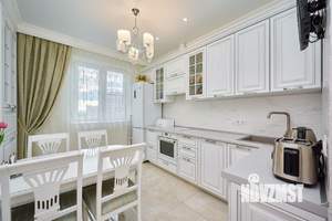 3-к квартира, вторичка, 81м2, 10/19 этаж