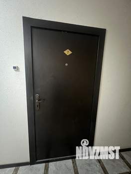 Студия квартира, вторичка, 63м2, 1/17 этаж