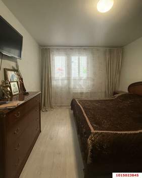 2-к квартира, вторичка, 70м2, 1/16 этаж