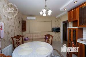 2-к квартира, вторичка, 77м2, 4/10 этаж