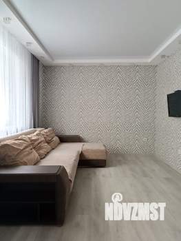 2-к квартира, вторичка, 63м2, 2/18 этаж