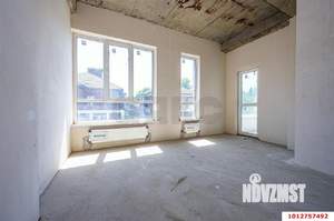 4-к квартира, вторичка, 130м2, 2/4 этаж