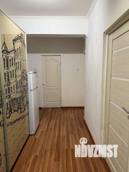 2-к квартира, вторичка, 60м2, 1/5 этаж