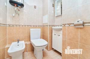 2-к квартира, вторичка, 68м2, 8/17 этаж