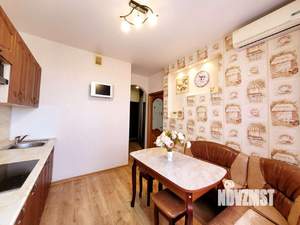 1-к квартира, вторичка, 38м2, 11/18 этаж