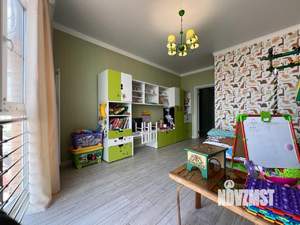 3-к квартира, вторичка, 100м2, 11/16 этаж