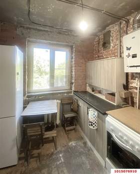 3-к квартира, вторичка, 58м2, 2/5 этаж