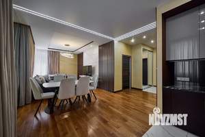 2-к квартира, вторичка, 67м2, 18/25 этаж