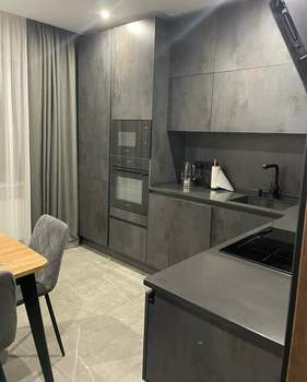 2-к квартира, вторичка, 66м2, 9/16 этаж